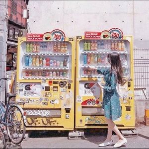 Meet your Posher, Chloe